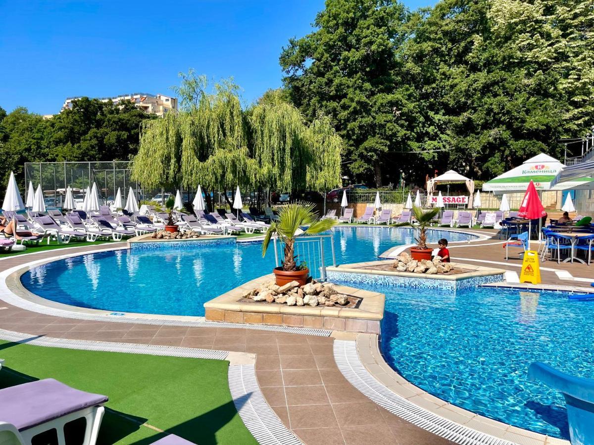 Bsa Holiday Park Hotel Nisipurile de Aur Exterior foto