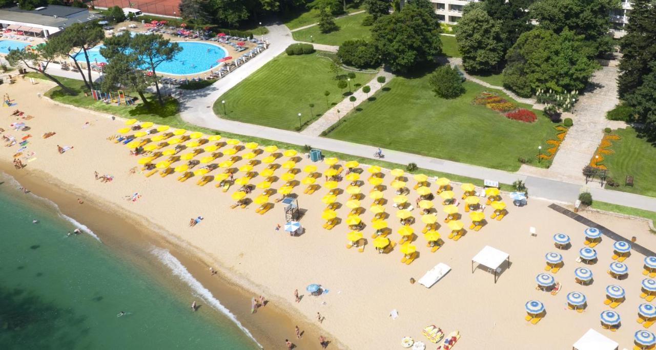 Bsa Holiday Park Hotel Nisipurile de Aur Exterior foto